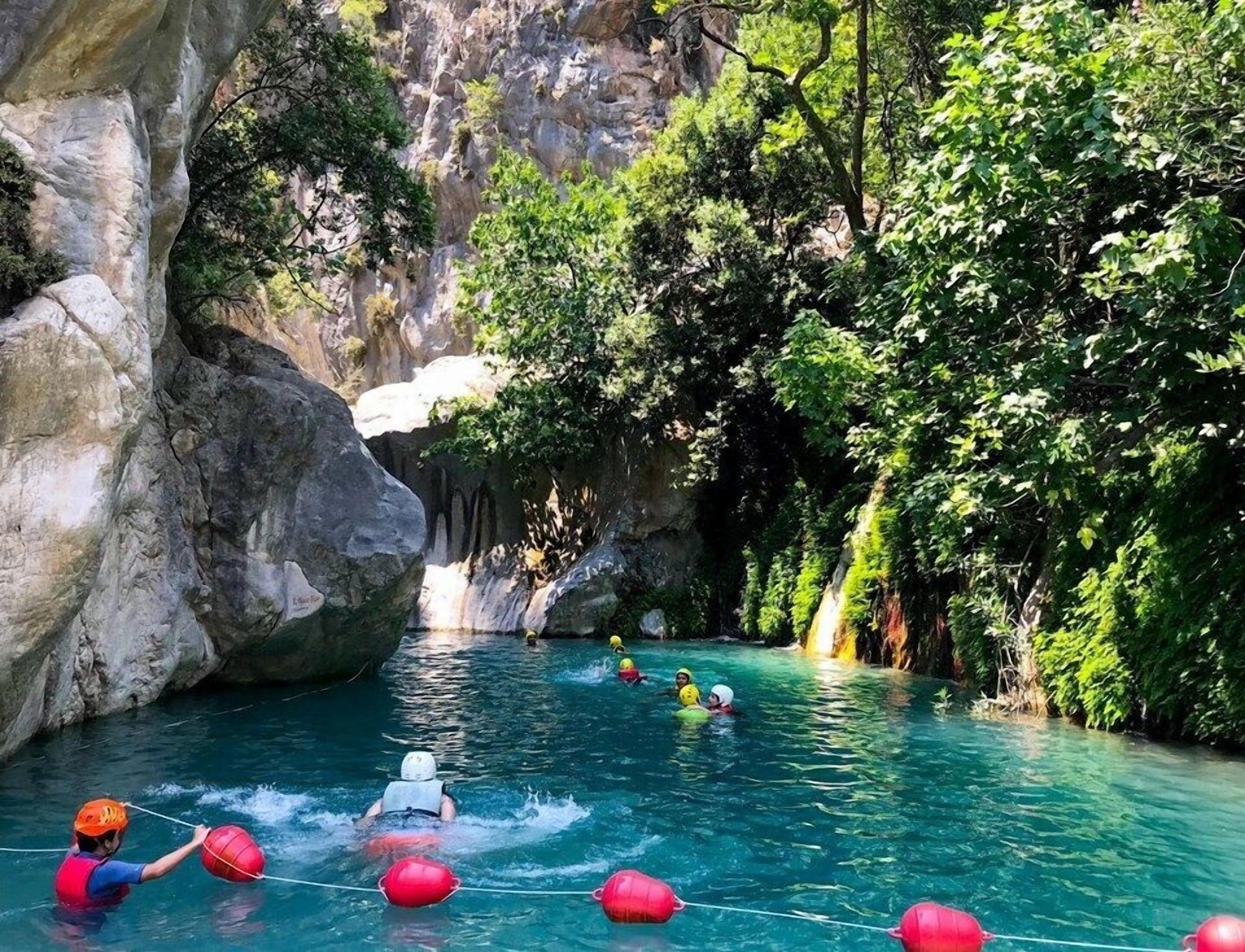 Kemer Suites Ngoại thất bức ảnh